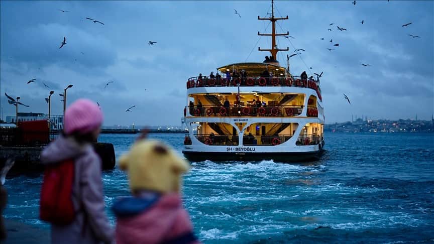 İstanbul'da hava koşulları ulaşımı etkiledi! İDO ve Şehir Hatları'nda seferler iptal edildi