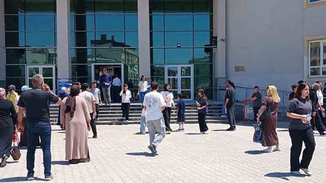 İşte 20 Haziran 2026 TYT Sınavı sorularının yorumları: Zamanı iyi kullanan öğrenciler bir adım öne çıkacak!