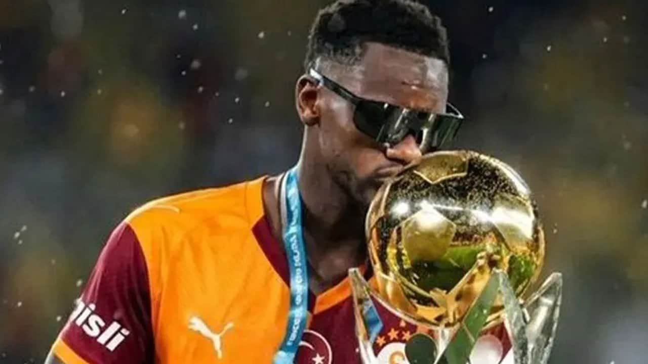 Jhon Duran, Galatasaray ile anlaştı