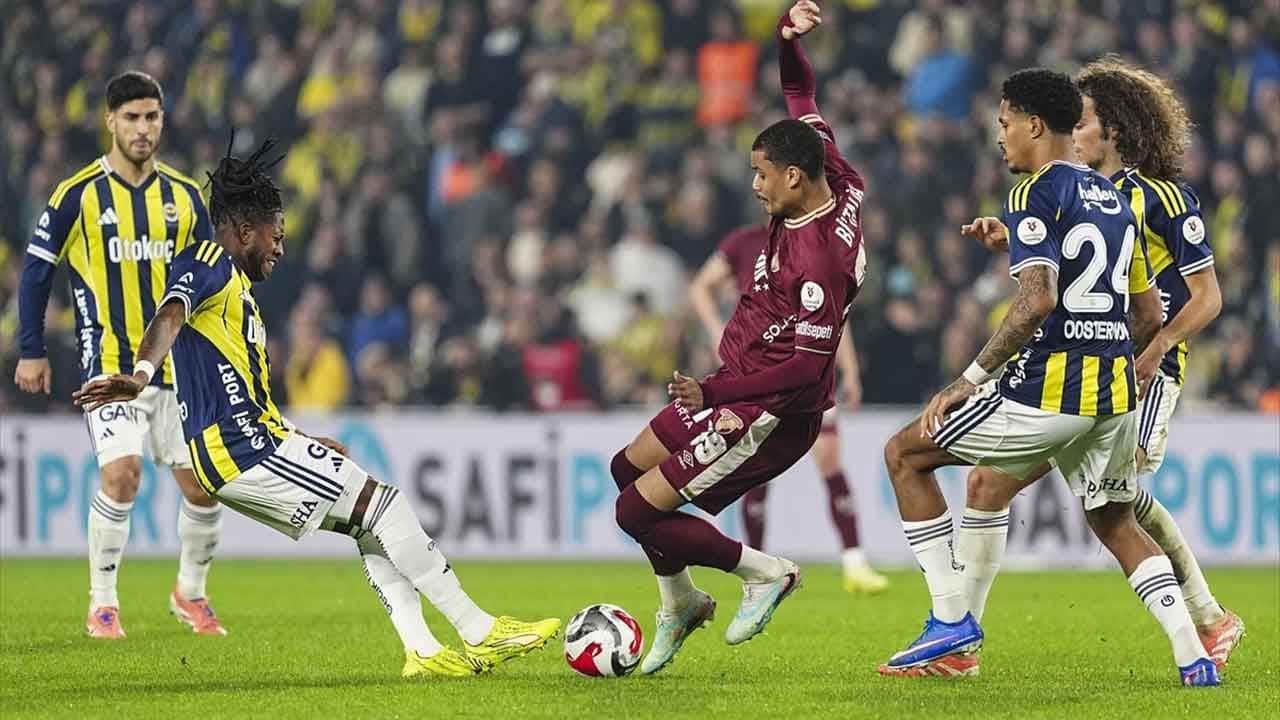 Kadıköy'de şok puan kaybı! Zirve yarışında büyük yara