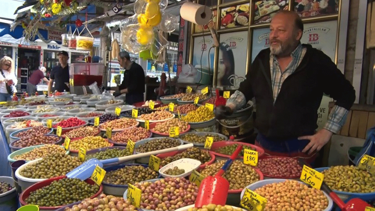 Karı-koca zeytin kavgası yaptı! Ortaya "Osmanlı karışımı" çıktı