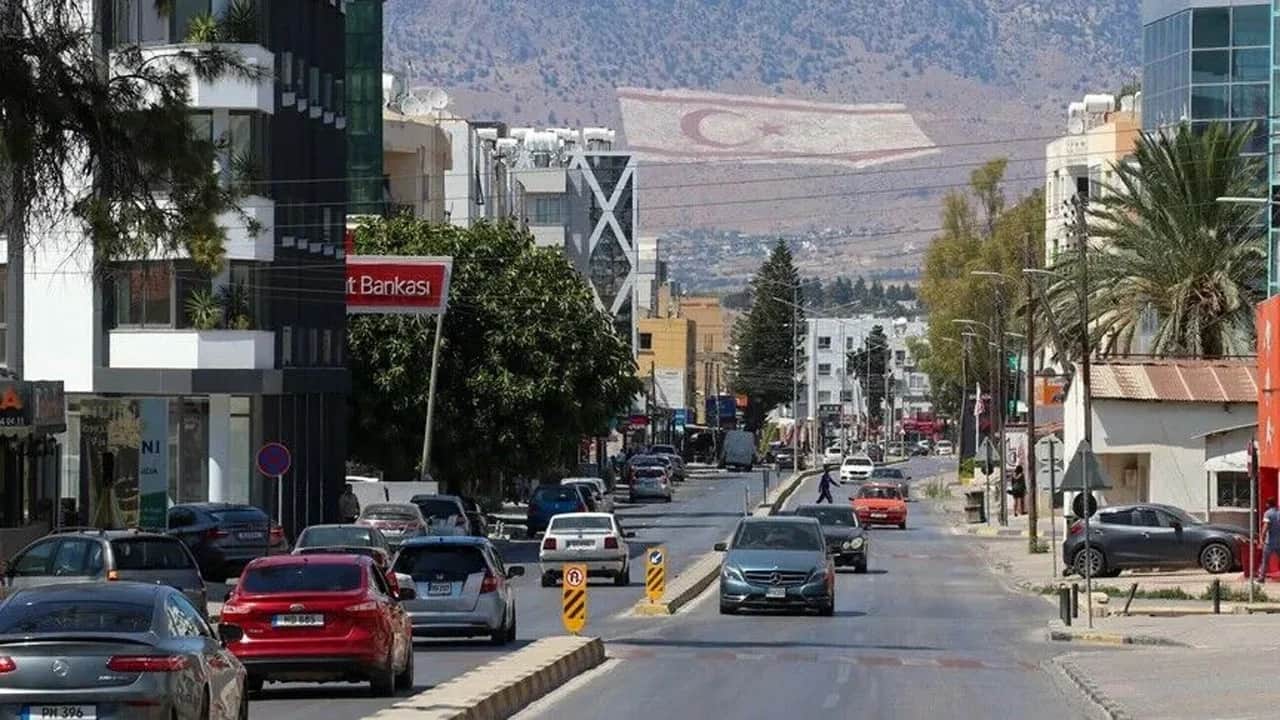 KKTC'de açık alanda çalışmak 10 gün süreyle yasaklandı