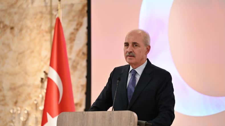 Numan Kurtulmuş'tan acılı aileye taziye: Almina'nın vefatını derin üzüntüyle öğrendim