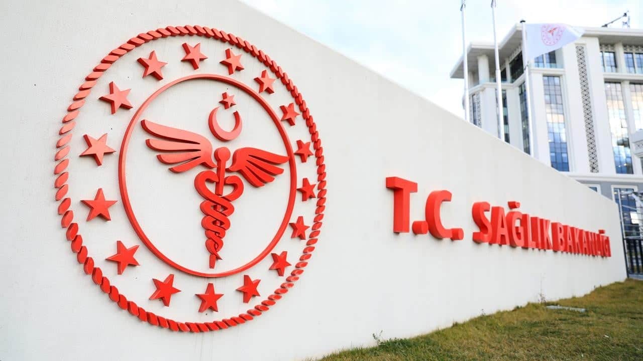 Okullarda uyuşturucu testi mi yapılacak? Sağlık Bakanlığından flaş açıklama