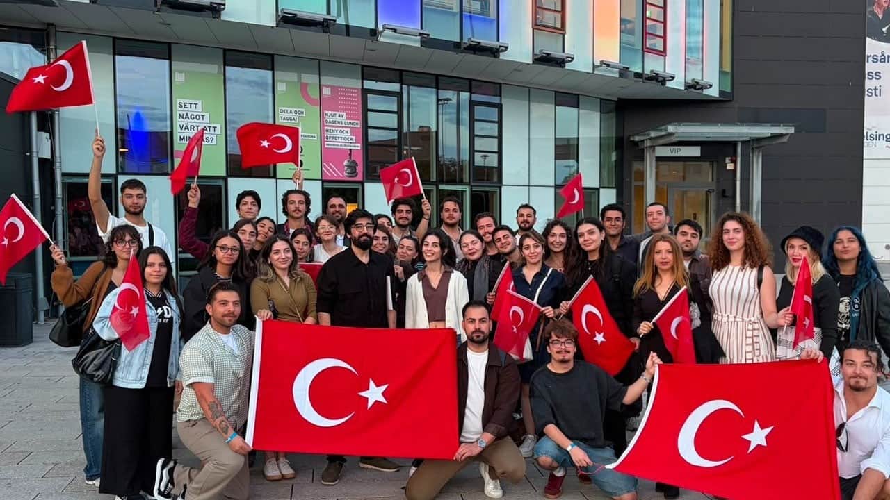 Şanlıurfa korosu İsveç'teki yarışmada dünya birincisi oldu