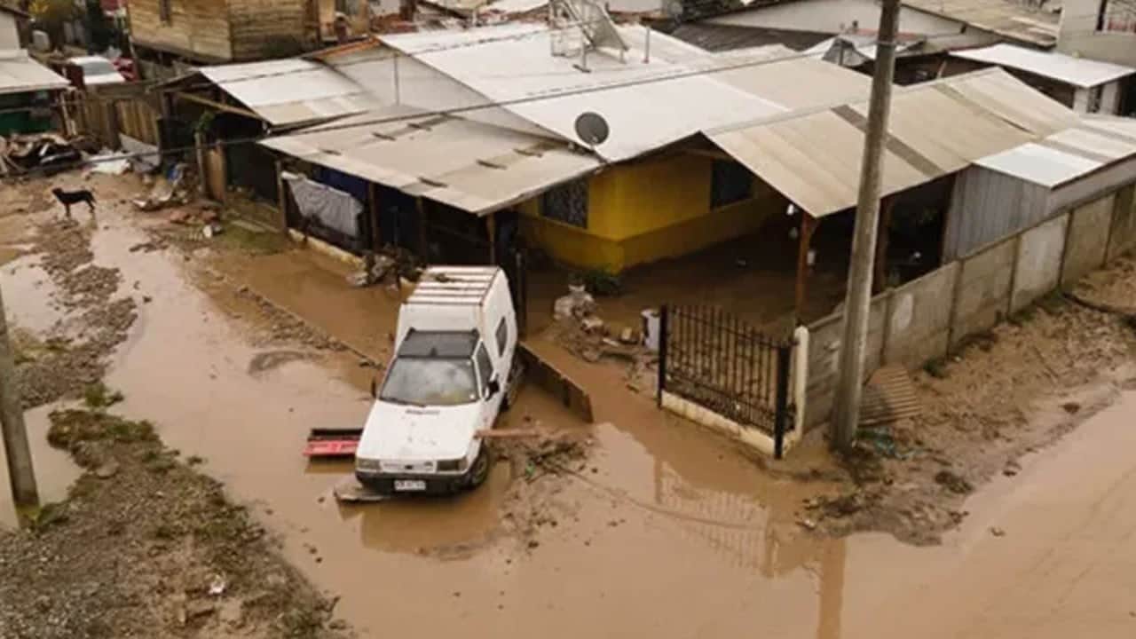 Şili’de sel felaketi! 13 ölü, 7 kayıp