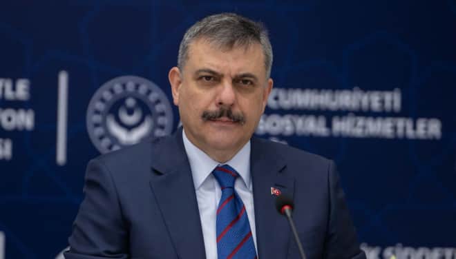 Suriye’ye tarihi ziyaret: Bakan Çiftçi, Ahmed Şara ile bir araya gelecek