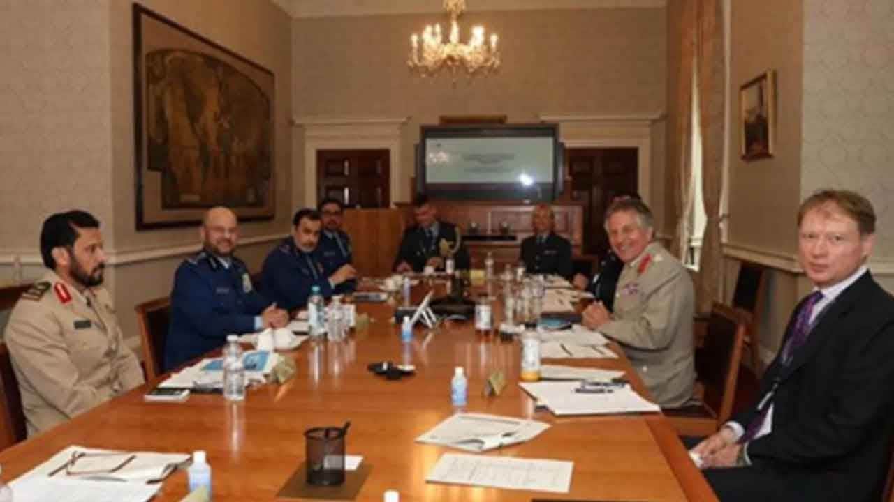 Suudi Arabistan ile ABD arasında askeri temas! Genelkurmay Başkanı er-Ruveyli, CENTCOM Komutan Yardımcısı Frank ile görüştü