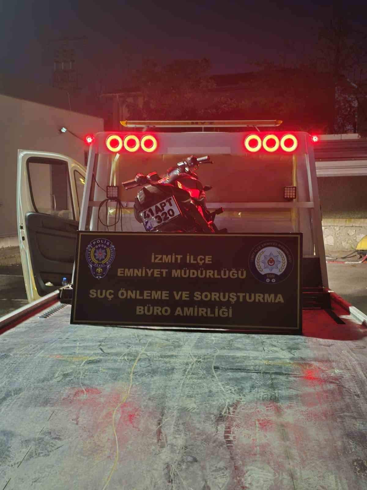 Trafikte tehlikeli şov pahalıya patladı: 175 bin TL ceza kesildi