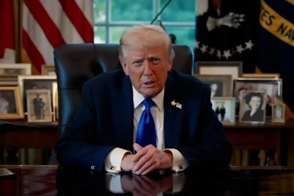 Trump'tan seçim sistemine köklü eleştiri: "Artık posta veya erken oylama yok"