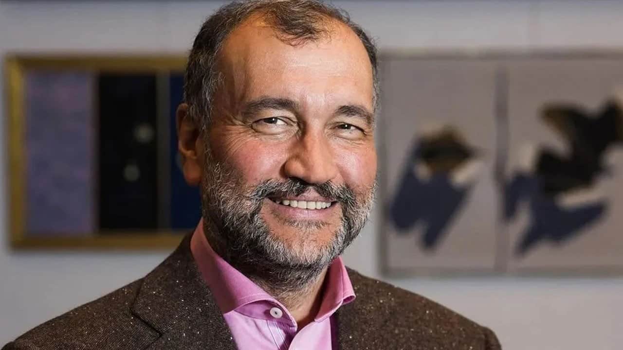 Uluslararası okurlarla buluştu! Murat Ülker’in yeni kitabı yayımlandı