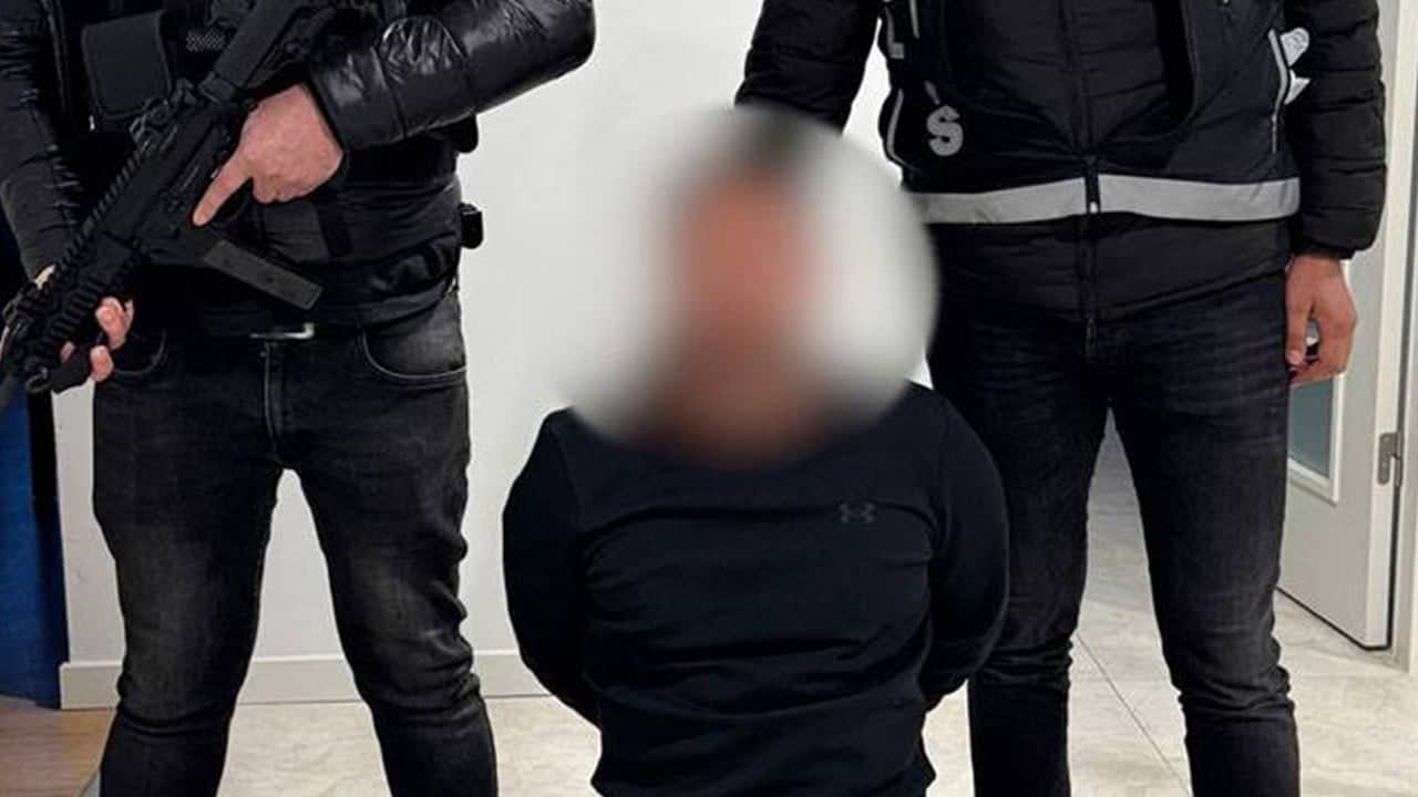 Uyuşturucu firarisi polisten kaçamadı İstanbul'da yakalandı