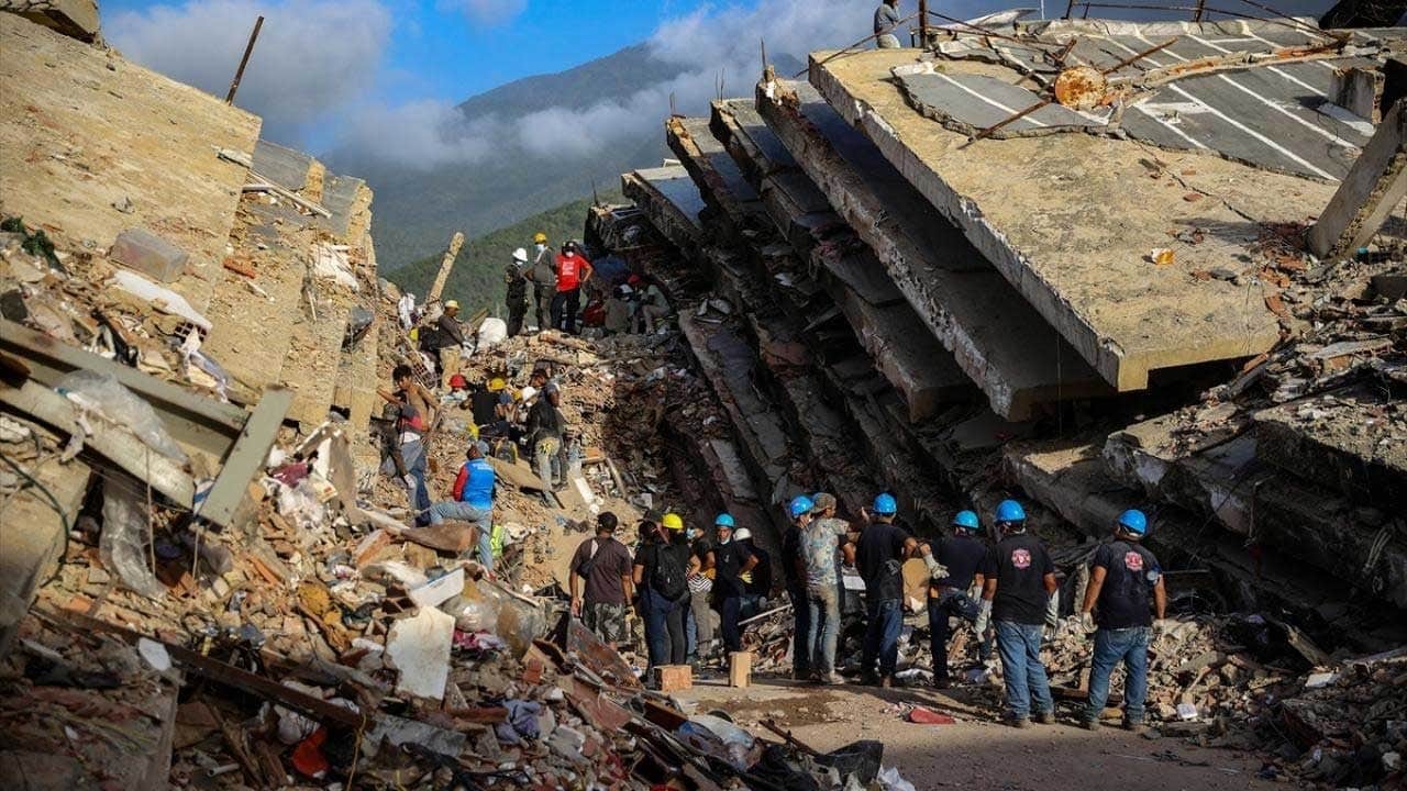Venezuela'daki depremlerde hayatını kaybedenlerin sayısı arttı