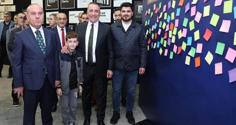 Yavuz Bülent Bakiler Kültür, Sanat ve Edebiyat Sezonu’na Görkemli Açılış