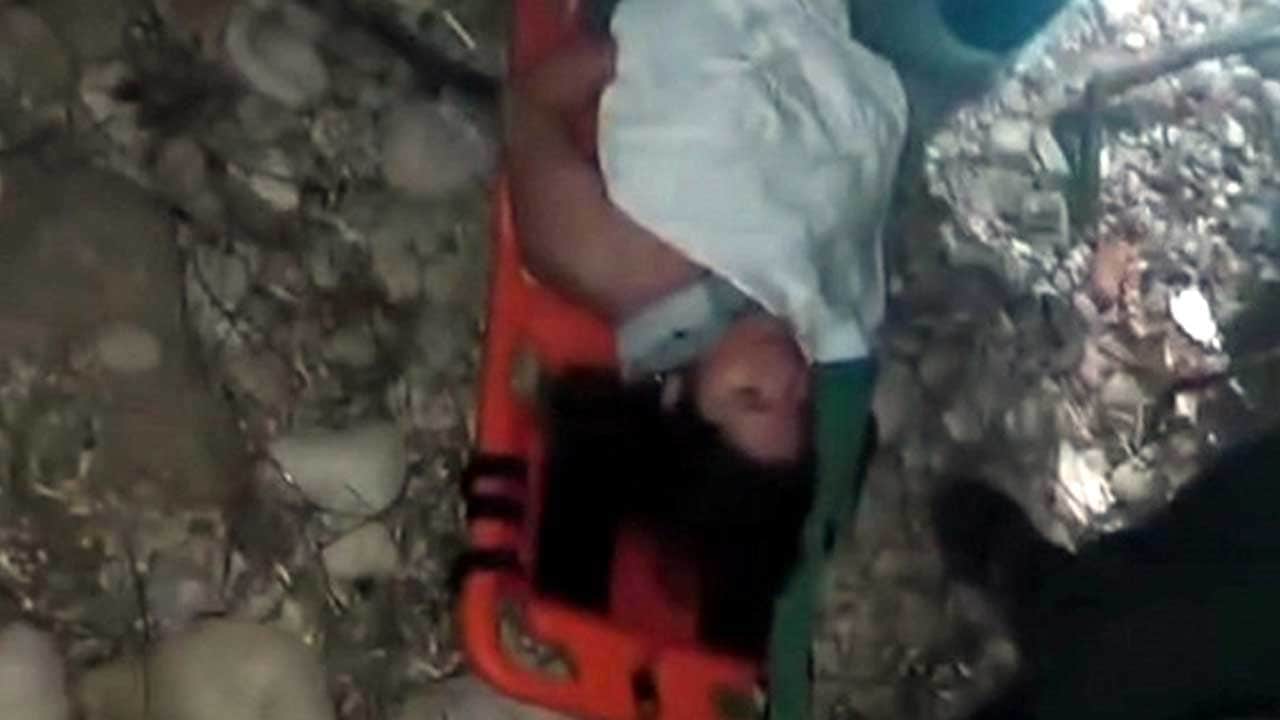 Yayla Köyü sahilinde kayalıklara düşen genç kız yaralandı