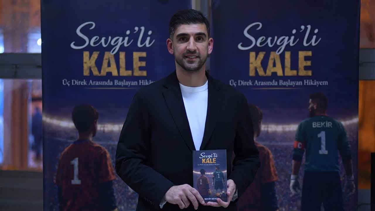 Yeşil sahalardan kütüphane raflarına uzanan başarı!