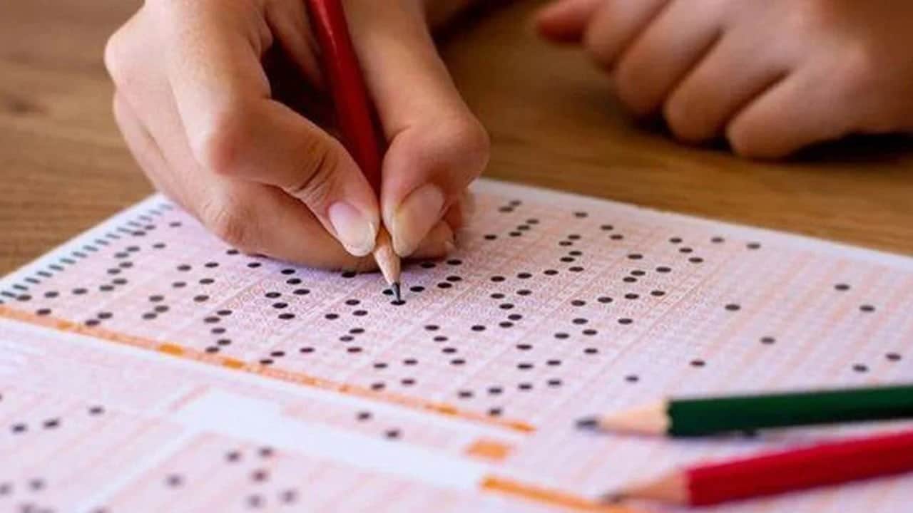 YKS AYT yanlış yazılan karakter 'Nermin' sorusu iptal mi? AYT edebiyat Handan sorusu iptal edilecek mi?
