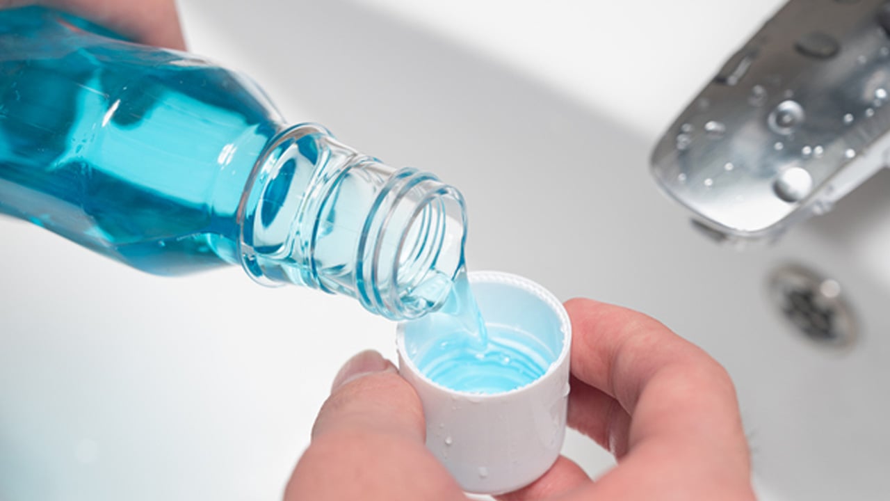 Foto - 1 bardak soğuk su verin, biiznillah çare oluyor: Bu yüzden hıçkırığı anında kesiyor! Desteği sağlayan uygulamalar