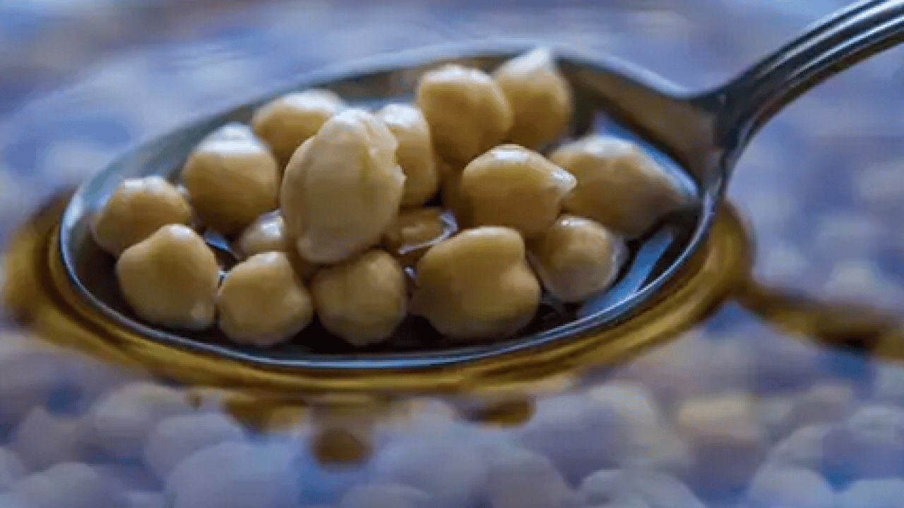 Foto - 1 gün önceden ıslatma derdine son! Suyuna bir kaşık karbonat ekleyince nohutlar ağızda eriyor