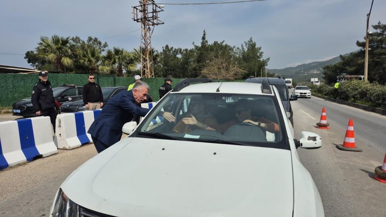 Foto - 1 günde 25 bin araç girdi Bayramdan önce trafiği geldi