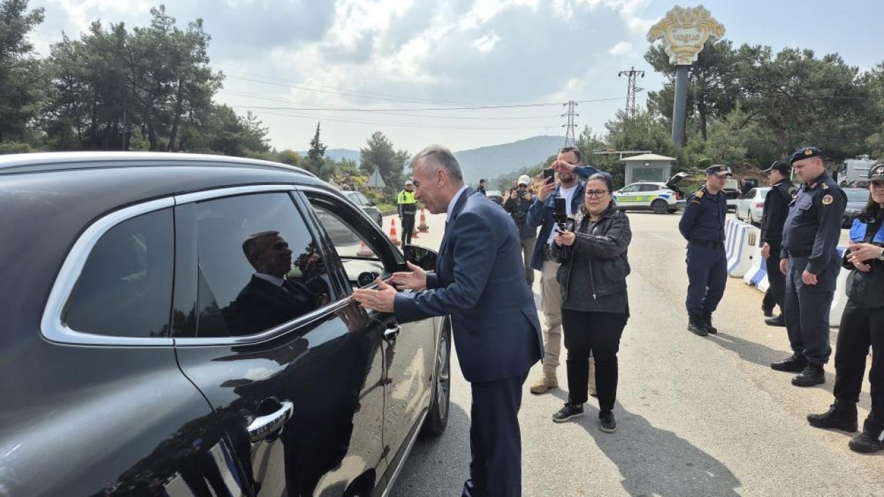 Foto - 1 günde 25 bin araç girdi Bayramdan önce trafiği geldi