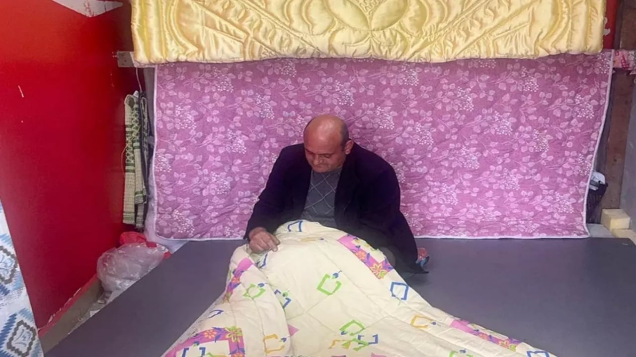 Foto - 10 metrekarelik dükkanda başladı, dev fabrikanın patronu oldu! Bu yükselişe kimse inanamıyor