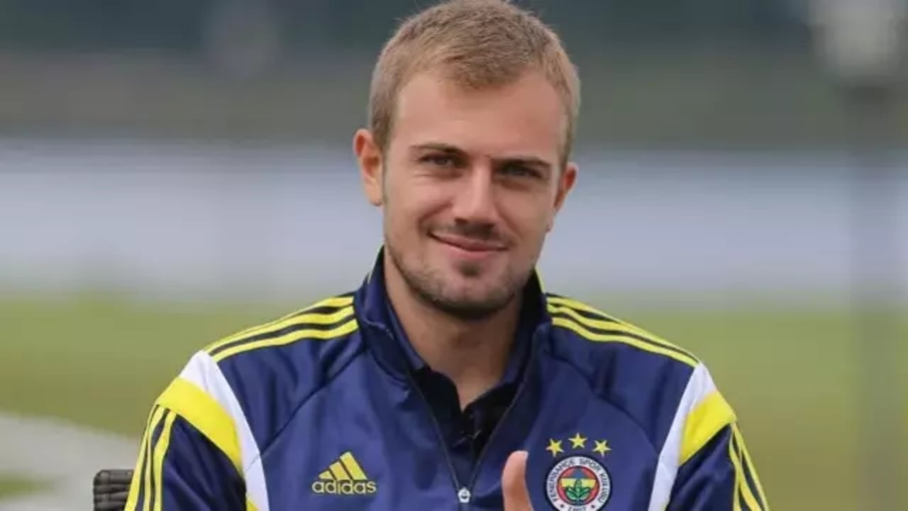 Foto - 10 yıllık sözünü tutup Fenerbahçe’ye transfer oldu! Anlaşma tamam, koptu geliyor