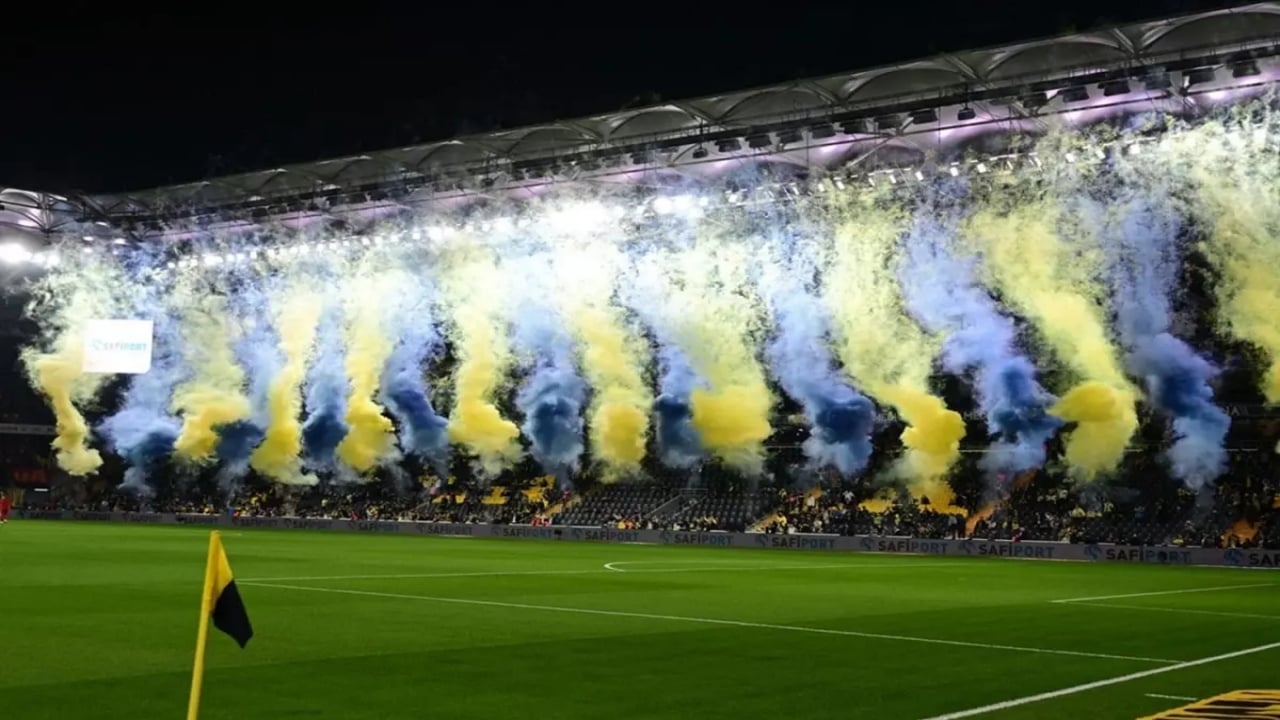 10 yıllık sözünü tutup Fenerbahçe’ye transfer oldu! Anlaşma tamam, koptu geliyor