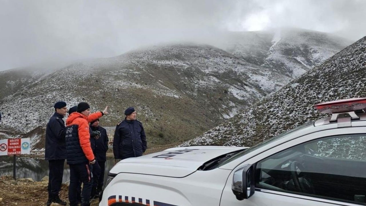 Foto - 100 kişilik ekip dağ tepe kayıp dağcıyı arıyor