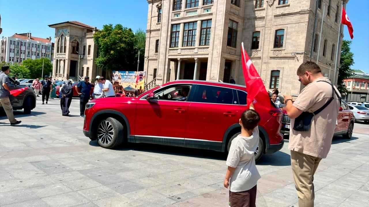 Foto - 100 otomobil Aksaray’da buluştu TOGG Team Türkiye gezi turu başladı