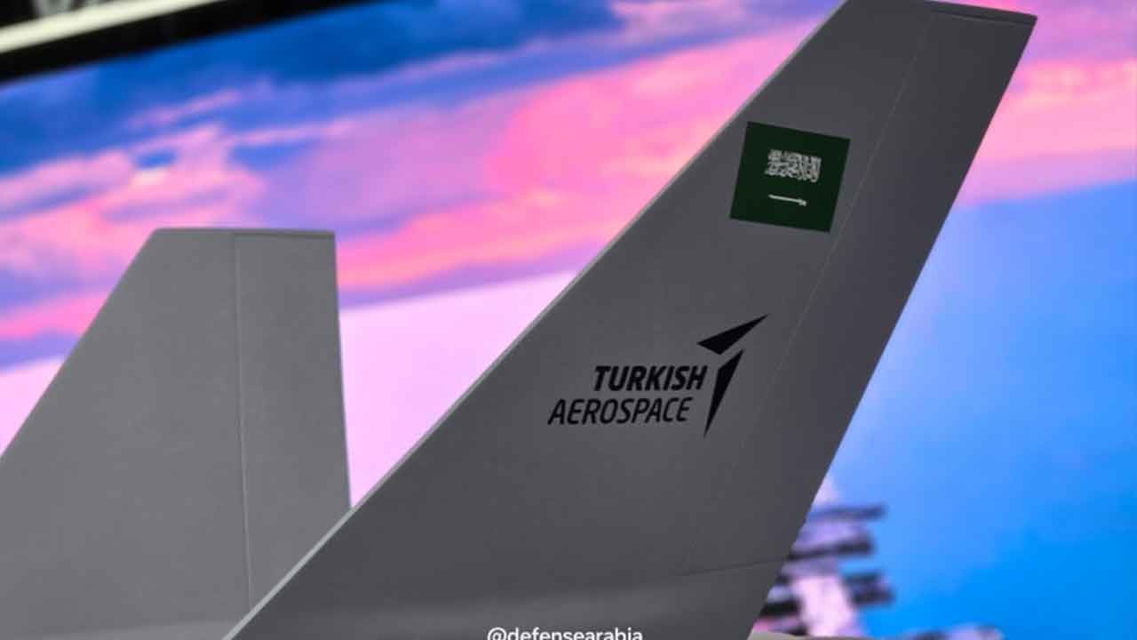 Foto - 100 tane Kaan söylentisi gerçek oluyor! Bayrak takıldı, ABD F-35'leri vermediğine pişman olacak