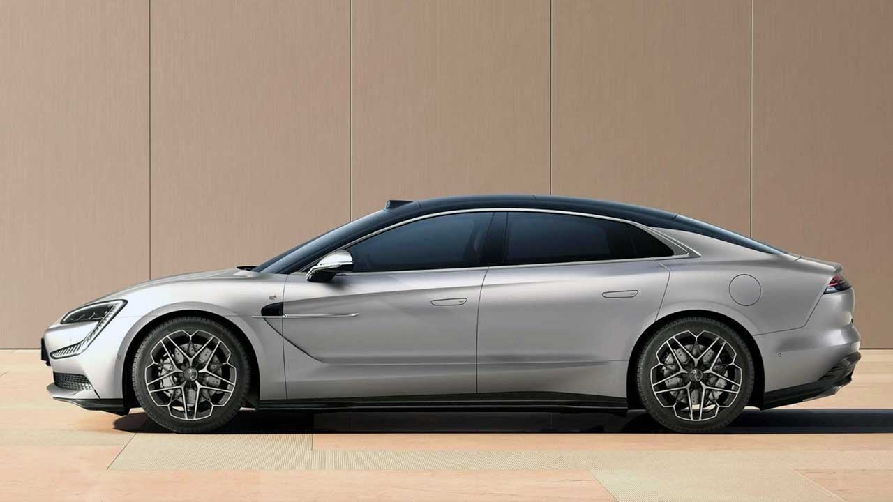 Foto - 1.000 kilometre menzilli elektrikli sedan