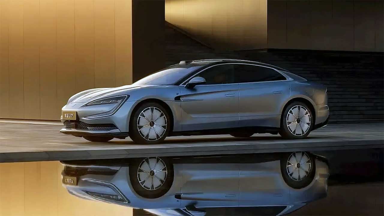 Foto - 1.000 kilometre menzilli elektrikli sedan