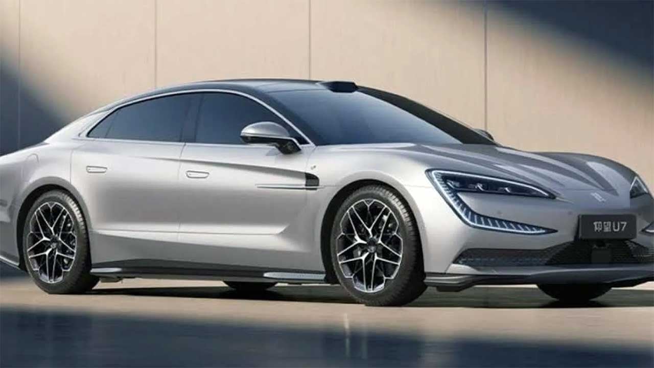 Foto - 1.000 kilometre menzilli elektrikli sedan