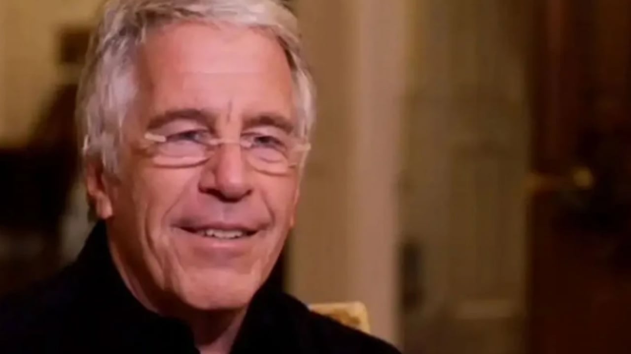 Foto - 100’den fazla kişi ‘o benim babam’ dedi! Epstein hakkında şok iddia