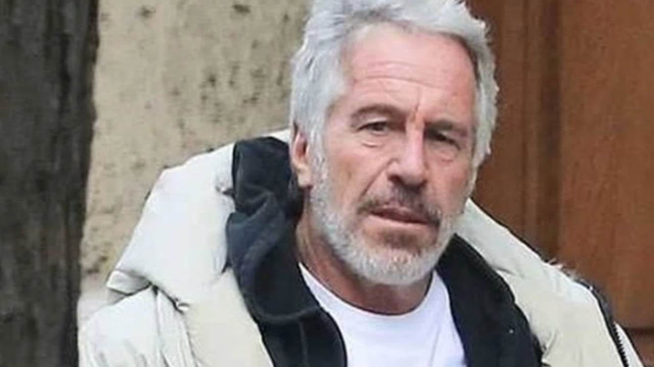 Foto - 100’den fazla kişi ‘o benim babam’ dedi! Epstein hakkında şok iddia