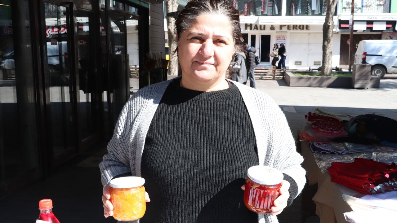 1+1 dairede hayata tutundu! Depremde ailesini kaybetti, pes etmedi