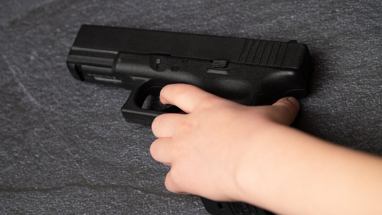 11 yaşındaki çocuk, Oyun konsolunu elinden aldı diye babasını uykusunda öldürdü! 