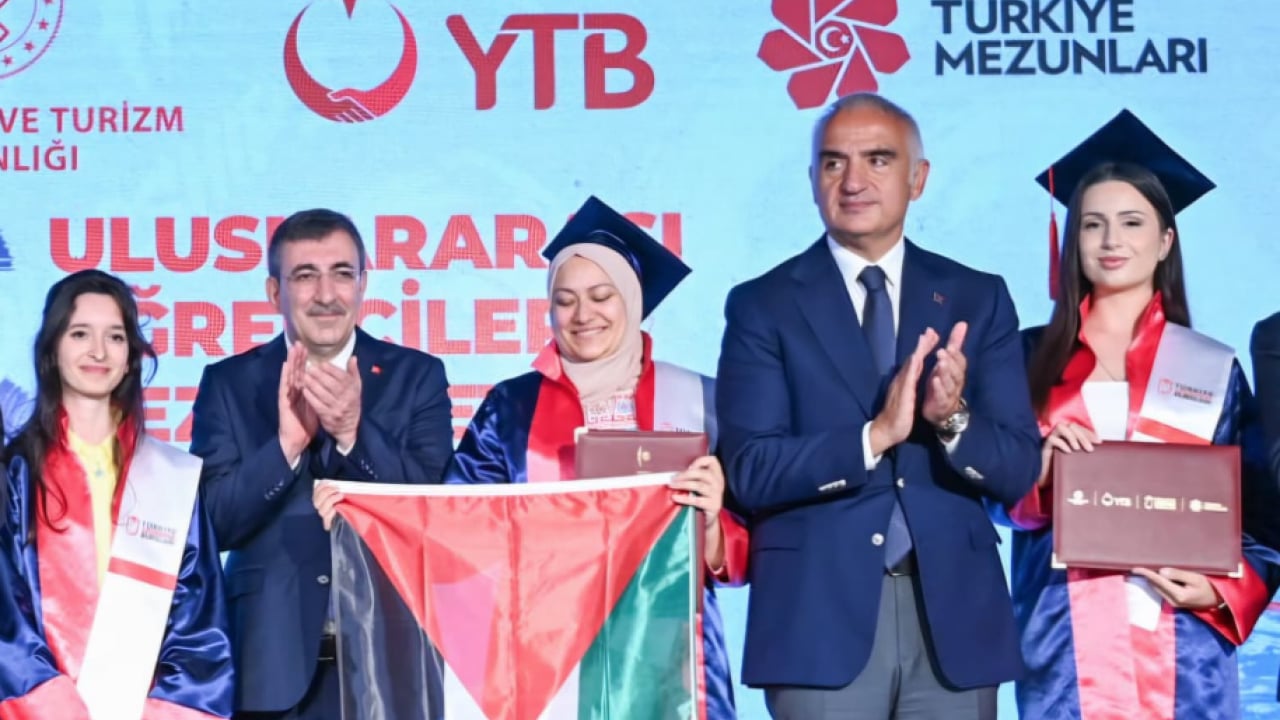 Foto - 110 ülkeden Türkiye'ye gelen öğrenciler mezuniyet sevinci yaşadı