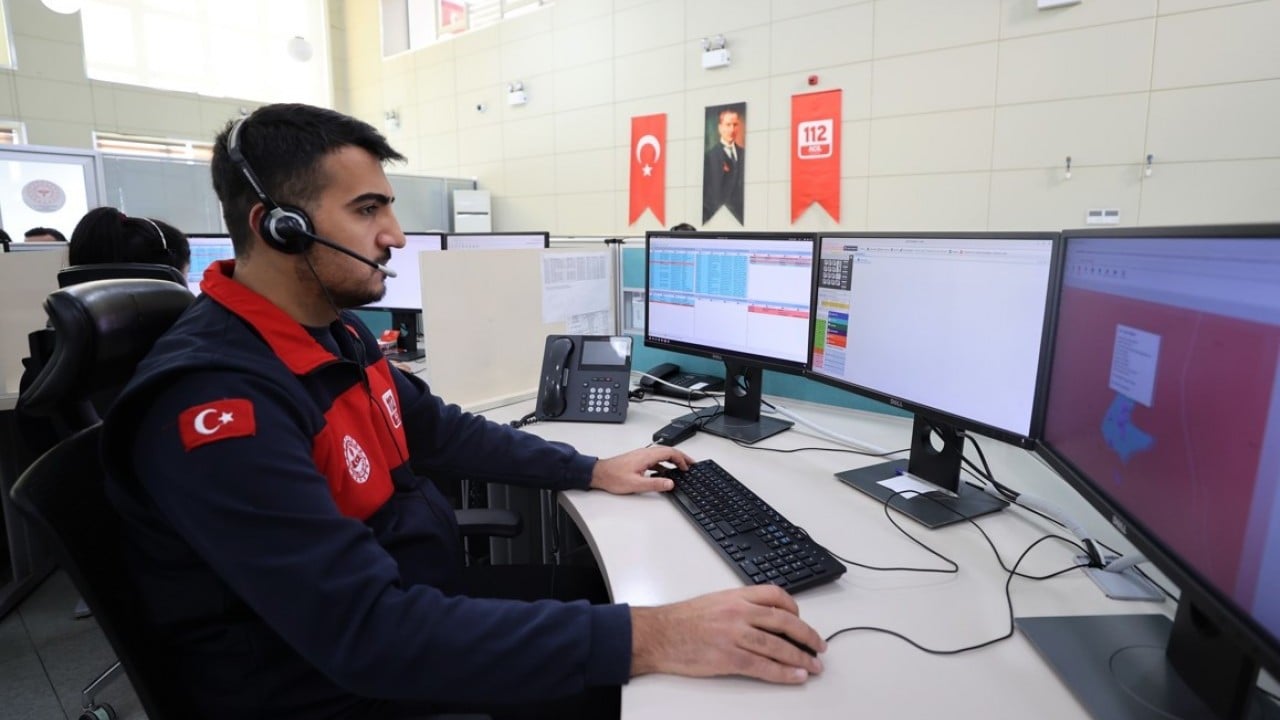 Foto - 112'de değişen bir şey yok! Gelen çağrıların yüzde 50'den fazlası gereksiz aramalar