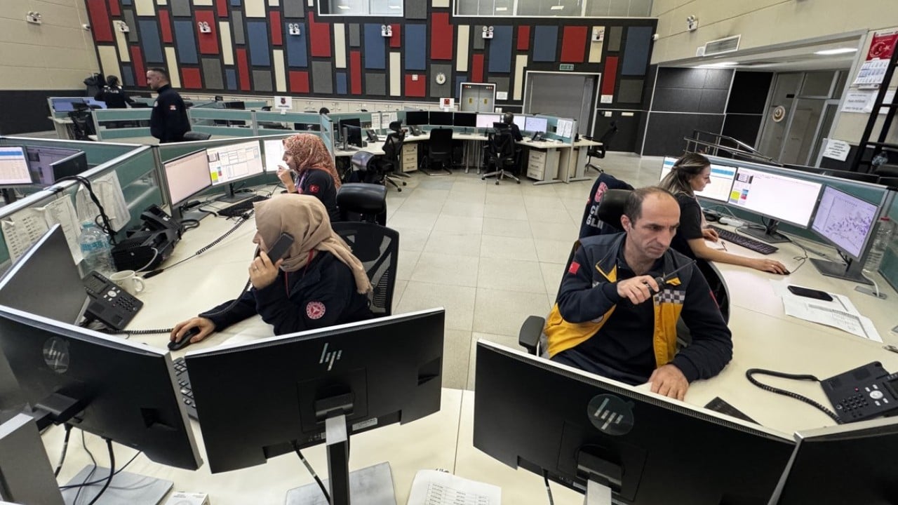 Foto - 112'de değişen bir şey yok! Gelen çağrıların yüzde 50'den fazlası gereksiz aramalar