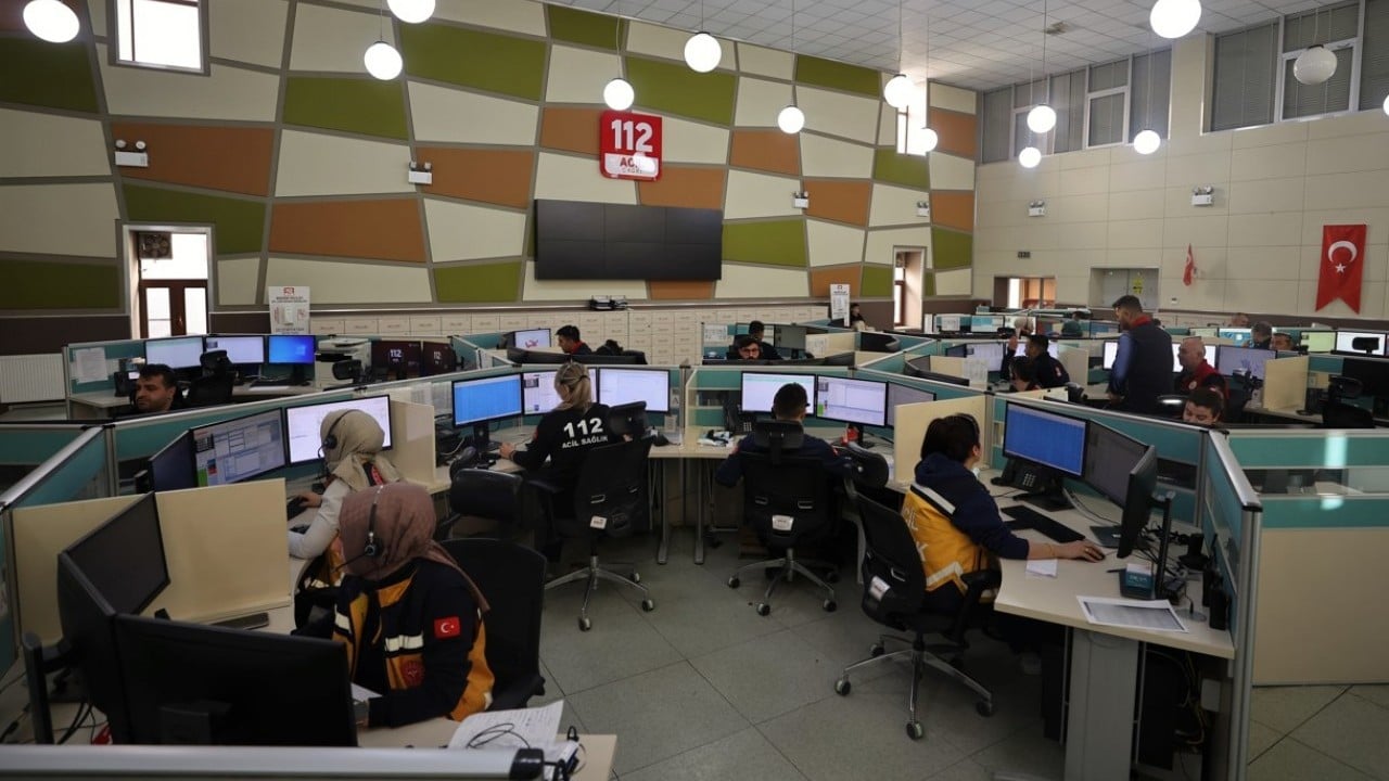 Foto - 112'de değişen bir şey yok! Gelen çağrıların yüzde 50'den fazlası gereksiz aramalar