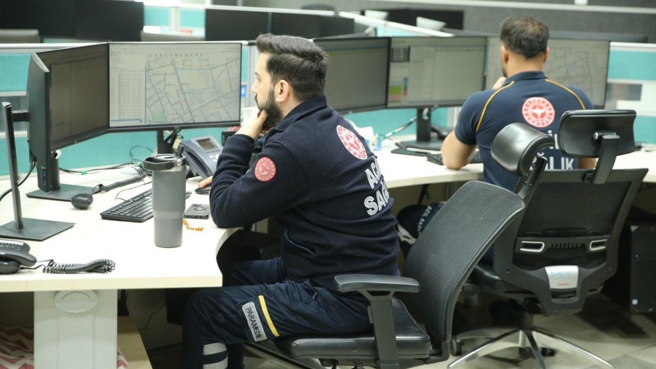 Foto - 112'de değişen bir şey yok! Gelen çağrıların yüzde 50'den fazlası gereksiz aramalar