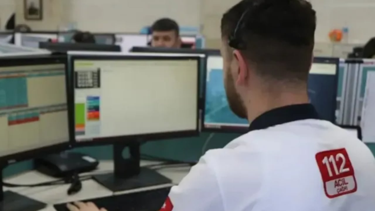 Foto - 112 suiistimaline rekor ceza: Acil hattı meşgul edenler yandı