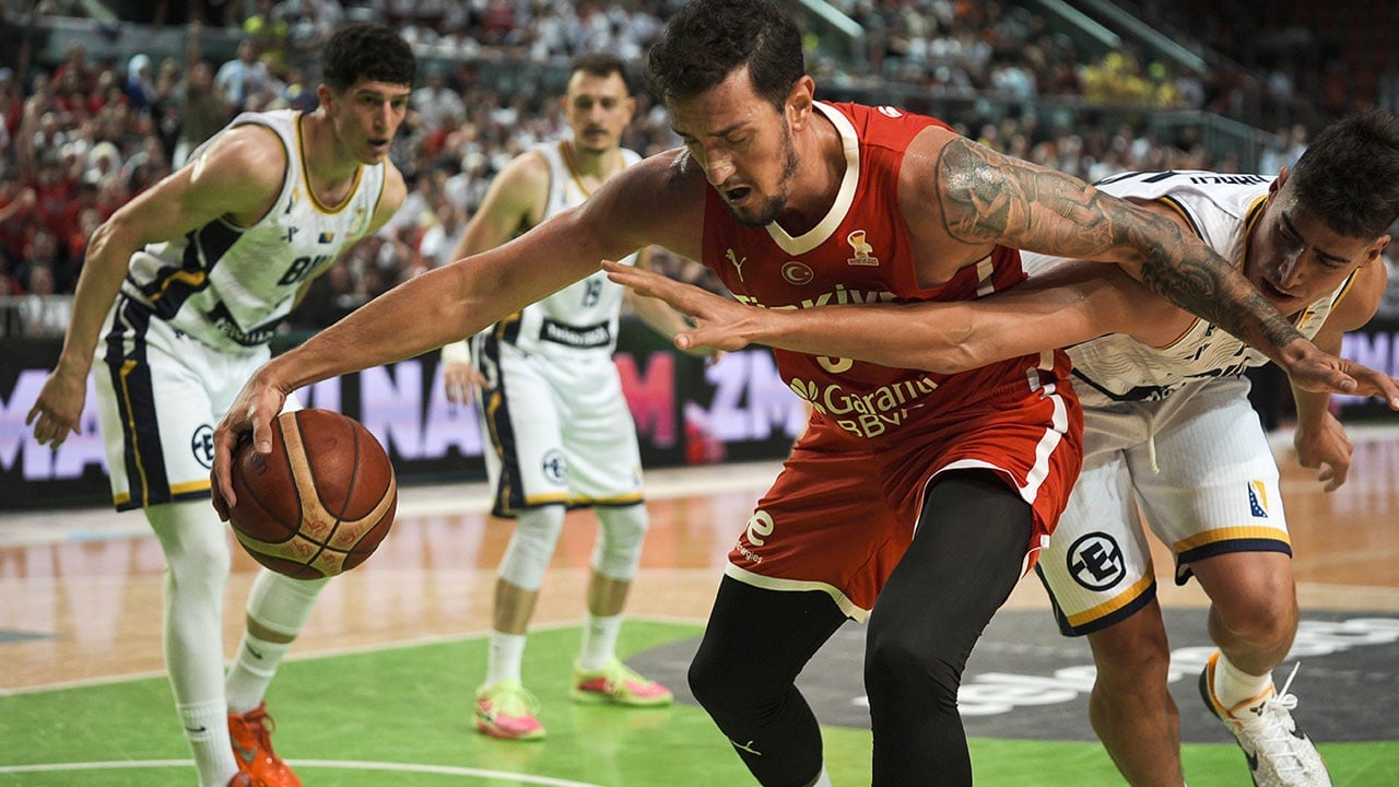 Foto - 12 Dev Adam deplasmanda pes etmedi! Türkiye 5’te 5 yaptı