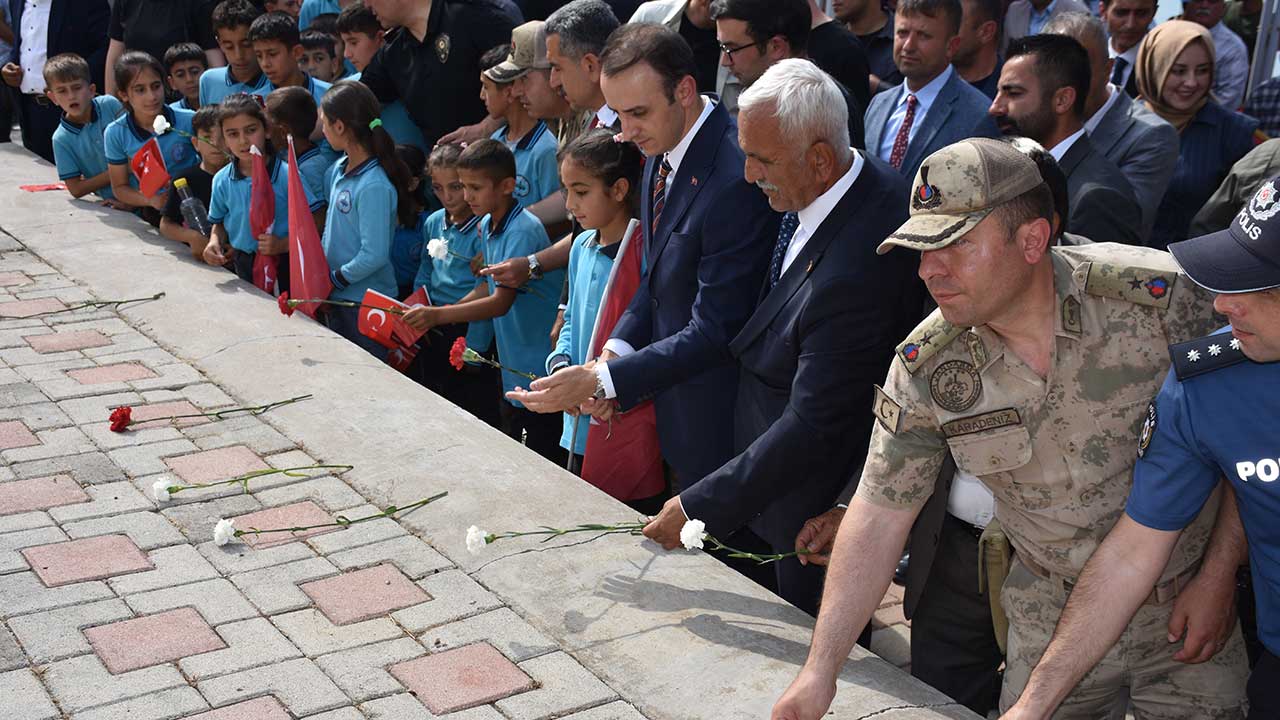 Foto - 12'si çocuk, 7'si kadın, 27 kişi... PKK'nın Çevrimli katliamında vefat edenler dualarla anıldı
