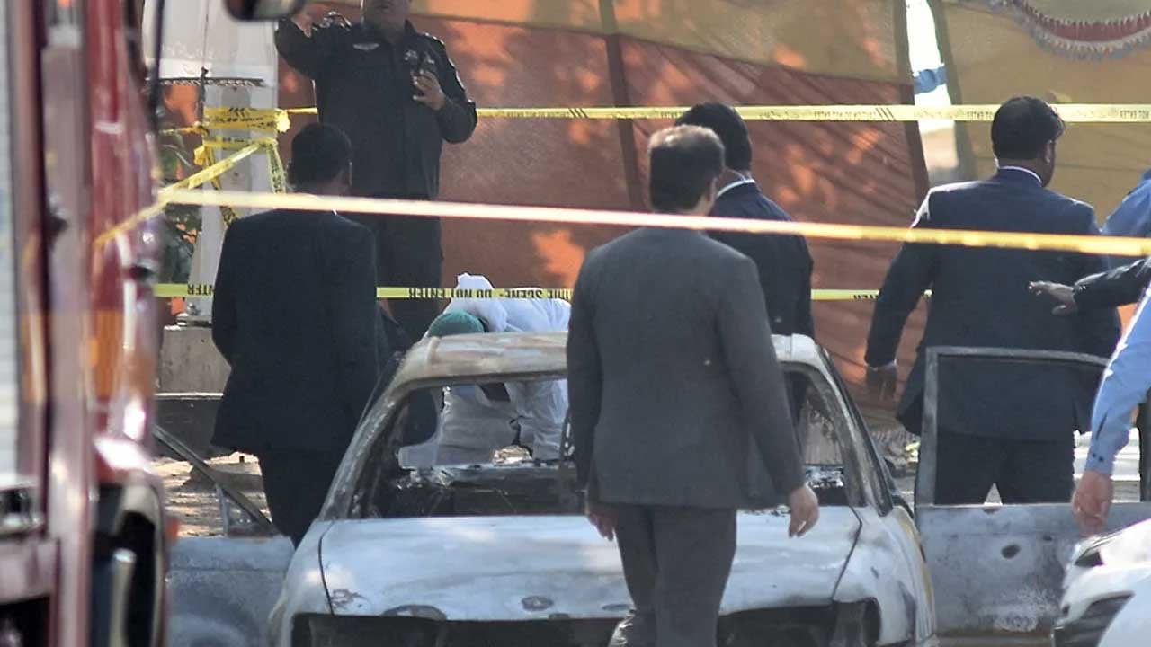 Foto - 13 ölü 30’dan fazla yaralı var! Saldırıdan İslam ülkesini sorumlu tuttular