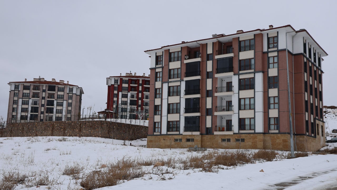 Foto - 14 bin 894 ev teslim edildi! Depremin ardından Elazığ bambaşka bir görünüm kazandı