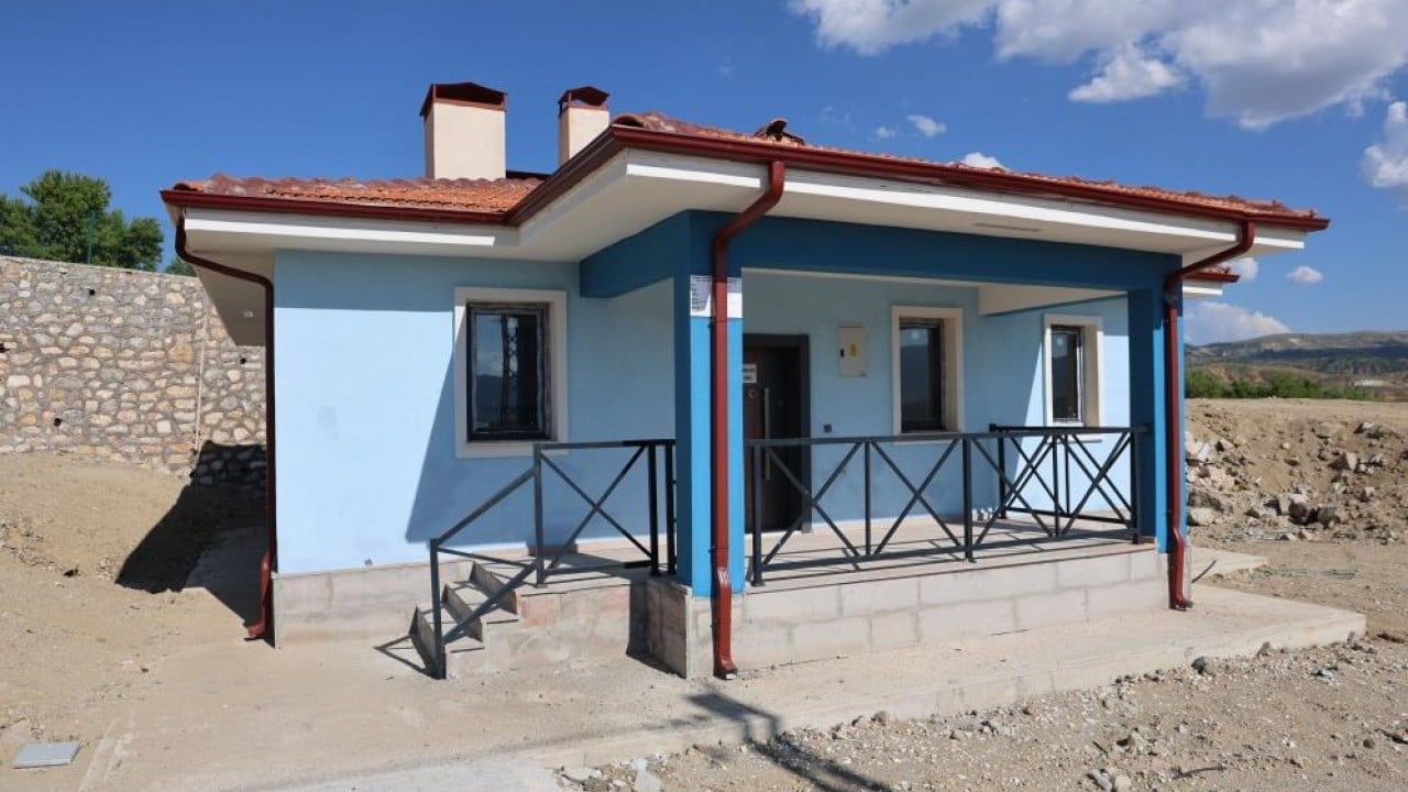 Foto - 14 bin konut teslim edildi Biten köy evleri teslim edilirken yenileri yapılıyor