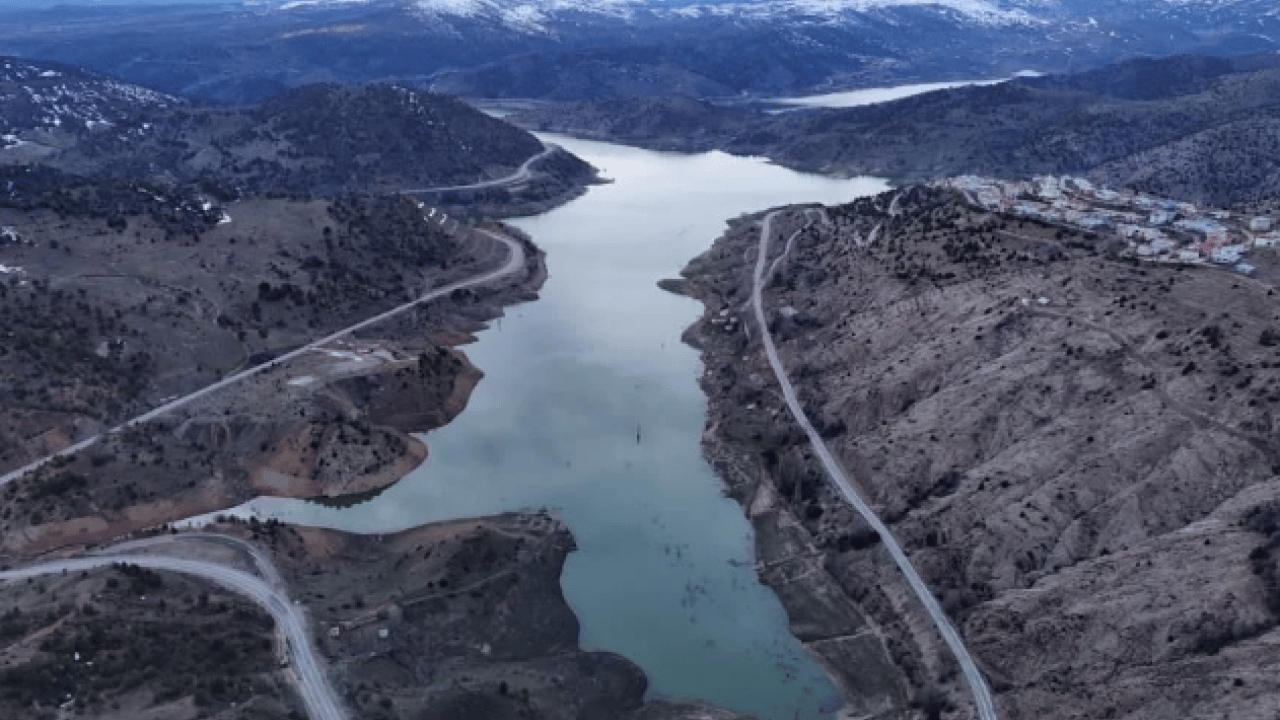 Foto - 14 yıl sonra gün yüzüne çıkmıştı! Yeniden sulara gömüldü